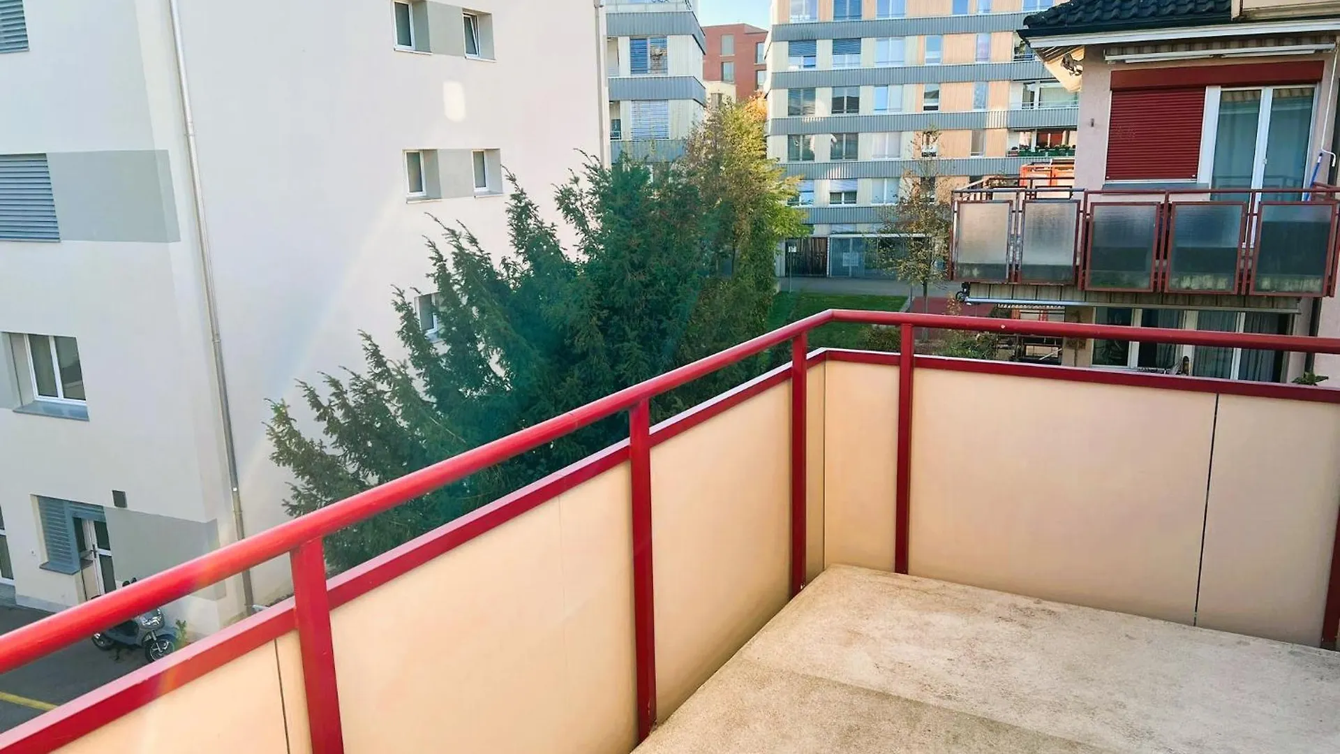 Large City Center Apartments With Balcony Alt Zurigo