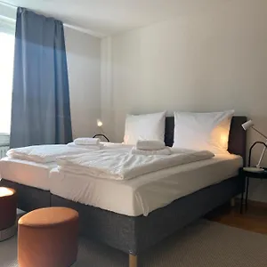 In West-eichbuehlstr 62-66 Zurich