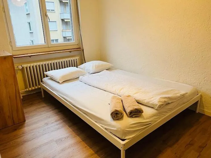 Large City Center Apartments With Balcony Alt Zurich