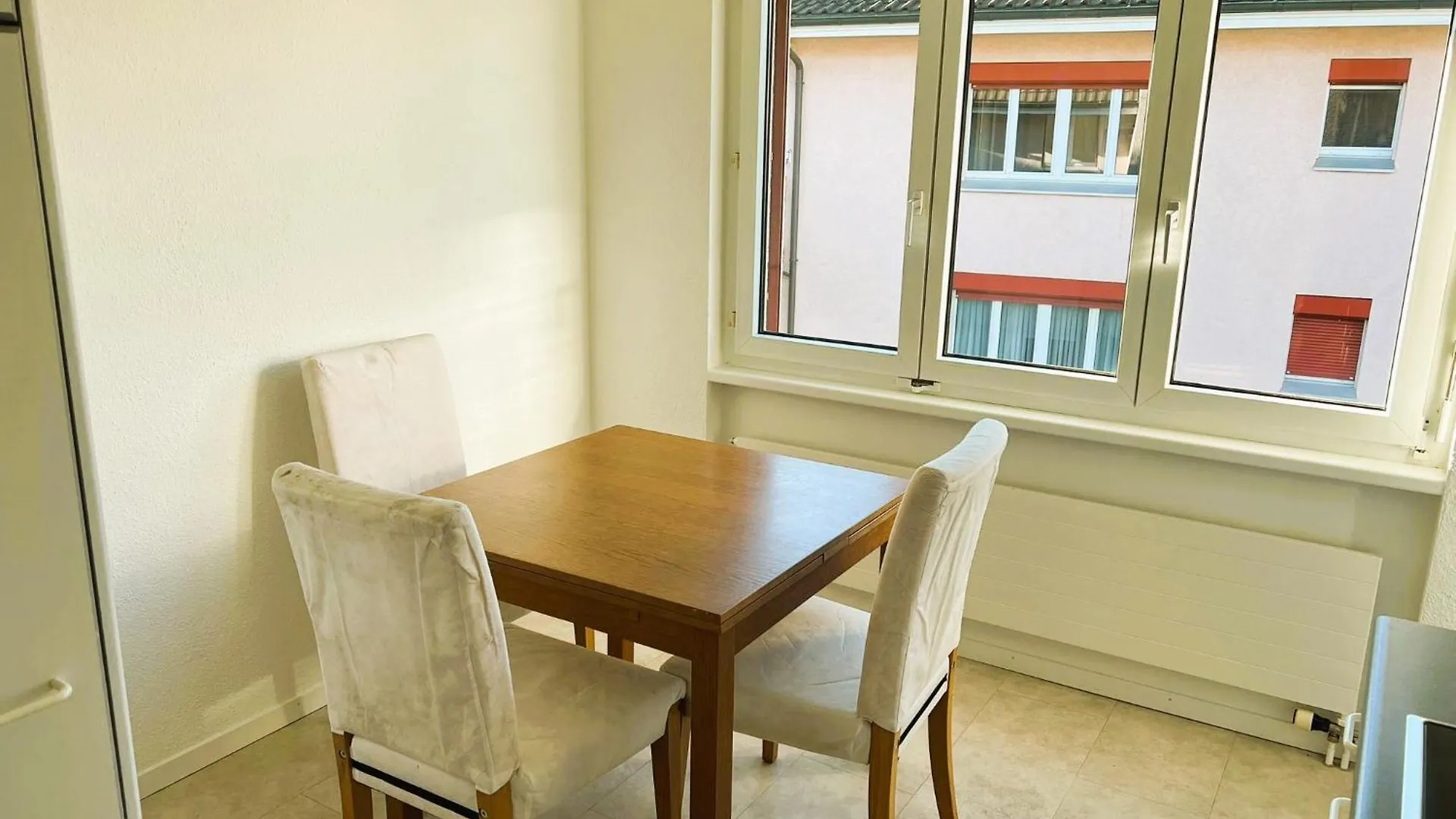 Large City Center Apartments With Balcony Alt Zurich 0*,  Switzerland