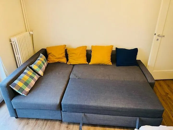 Large City Center Apartments With Balcony Alt Zurich